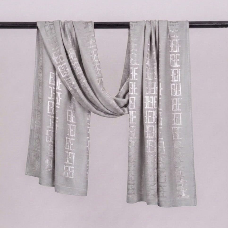 Mono Grid Kuwaiti Scarf