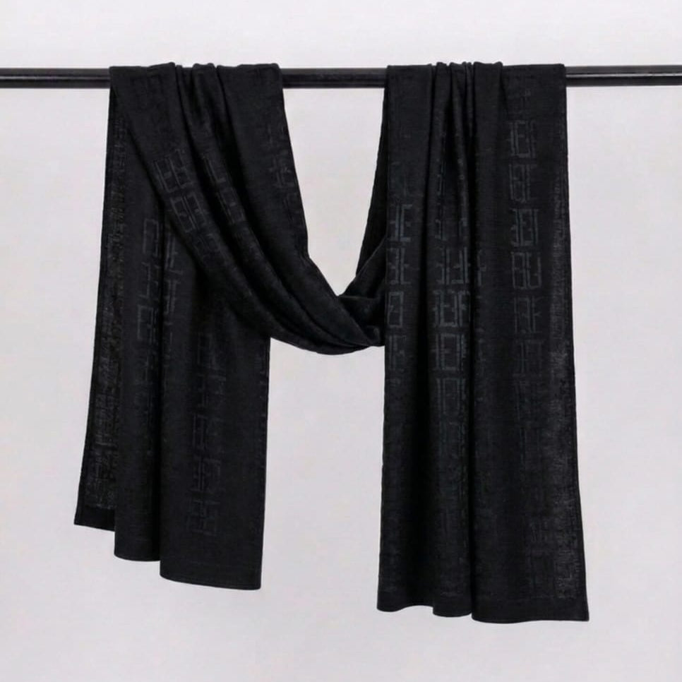 Mono Grid Kuwaiti Scarf